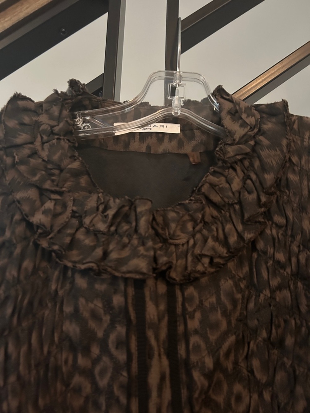 T Tahari Brown and Black -Print Ruffle Collar  blazer-jacket. - Picture 2 of 5